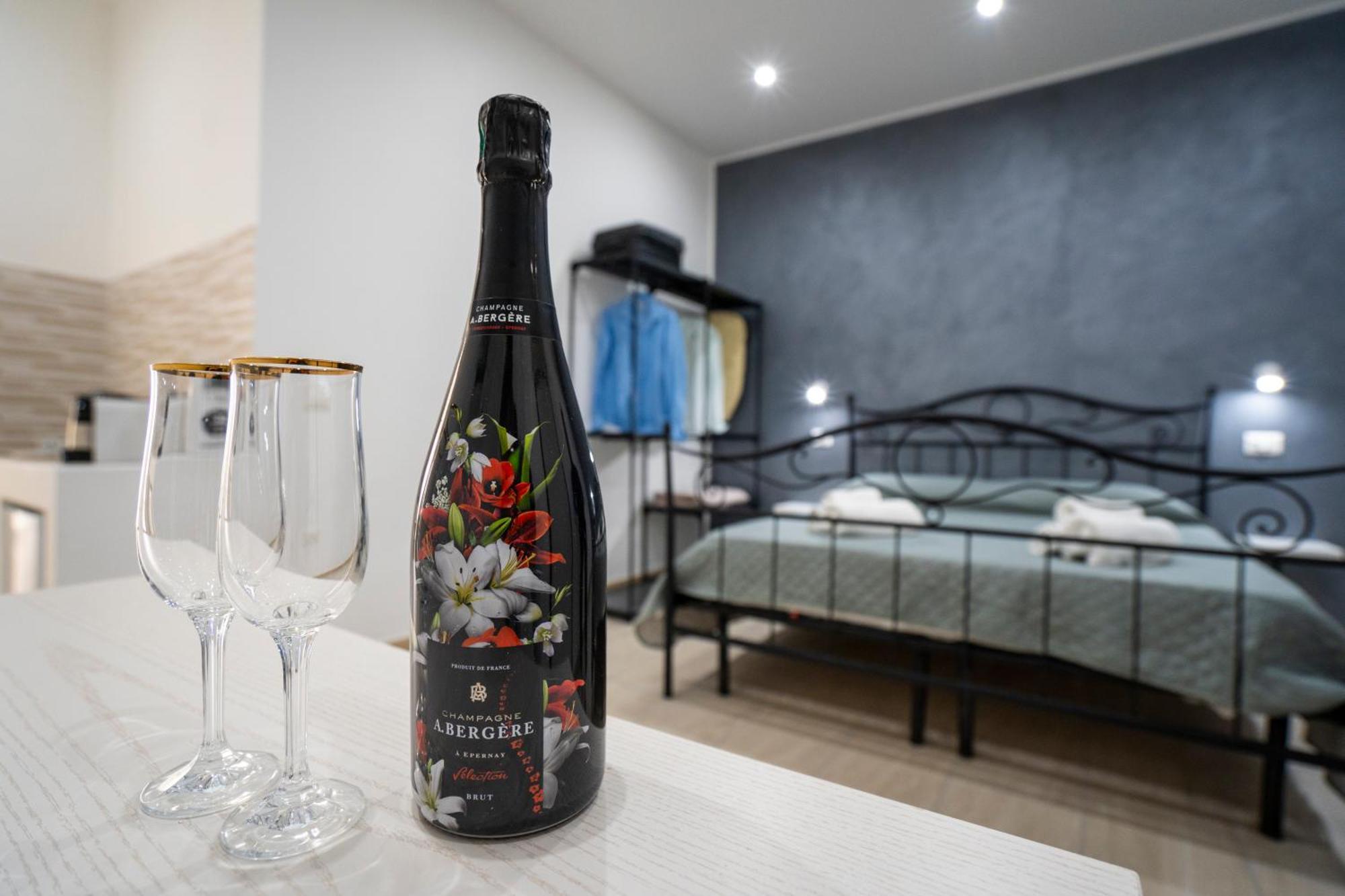 Saverio'S Apartment 特罗佩阿 外观 照片